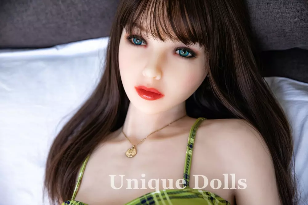 6ye A cup sexy doll Ellin